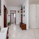 Two-bedroom In アパート *