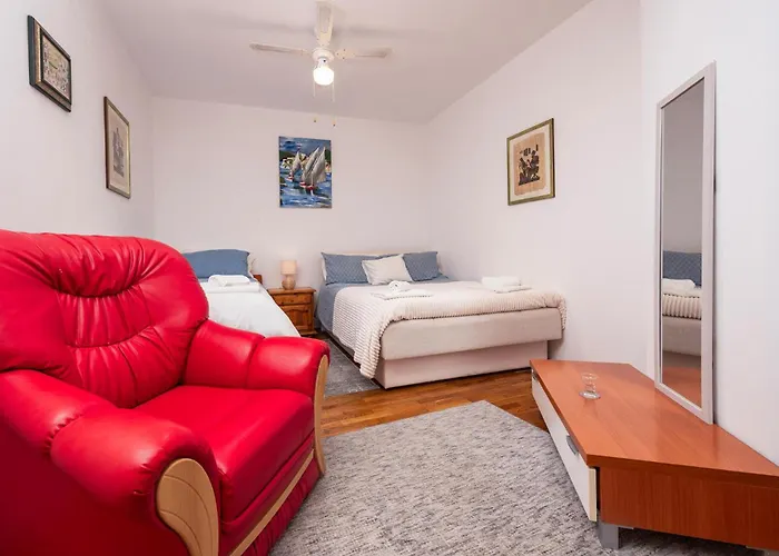 Two-bedroom In شقة